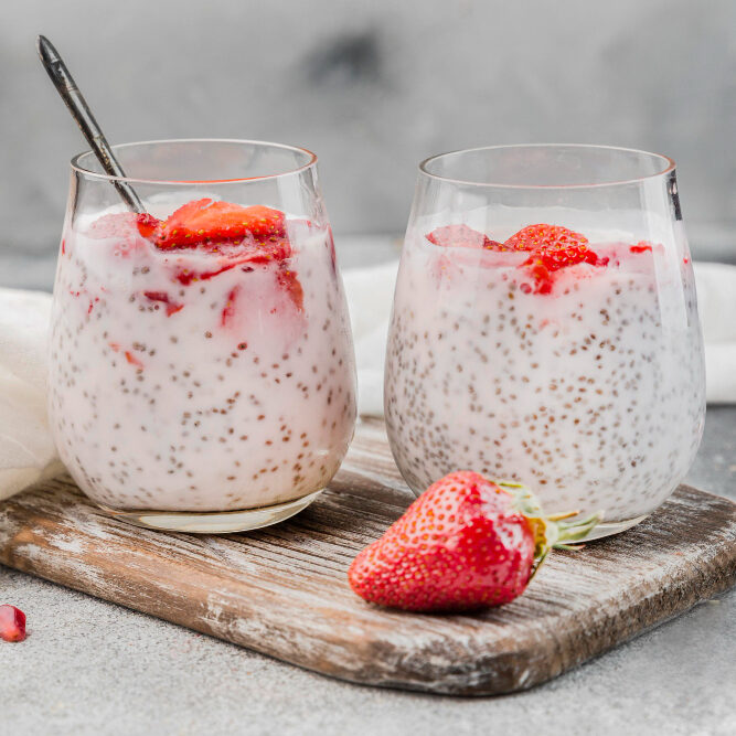 Strawberry Overnight Oats